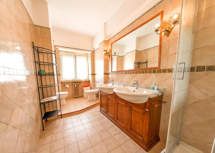 Apartament Vatican Views Elegant Spacious E Unforgettable *